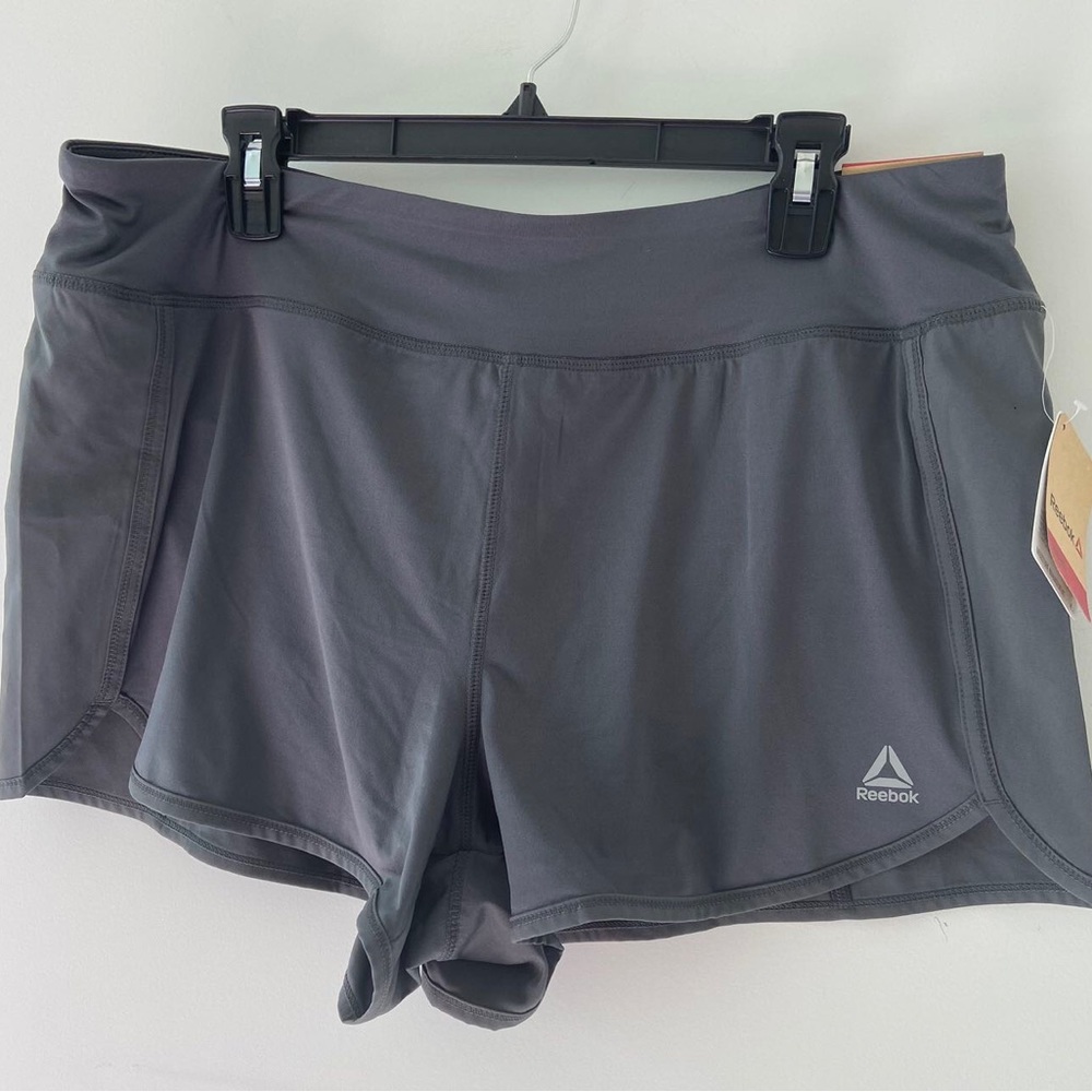 Women’s Reebok Marathon Training Shorts Size XL